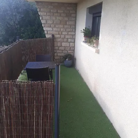 Apartment Studio Independant Avec Terrasse Exposee Sud *