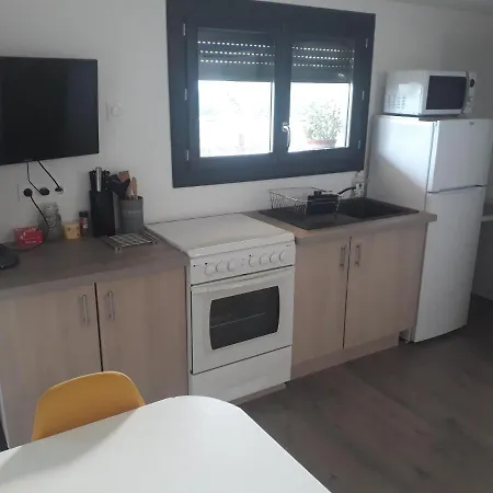 Апартаменты Studio Independant Avec Terrasse Exposee Sud